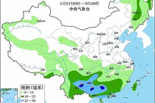 梅西赛后和对手一一握手致意，并将球衣送给对方教练